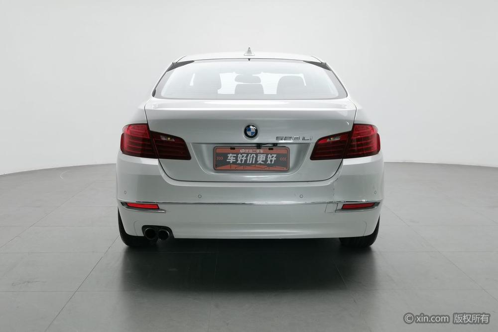 BMW BMW 5-Series