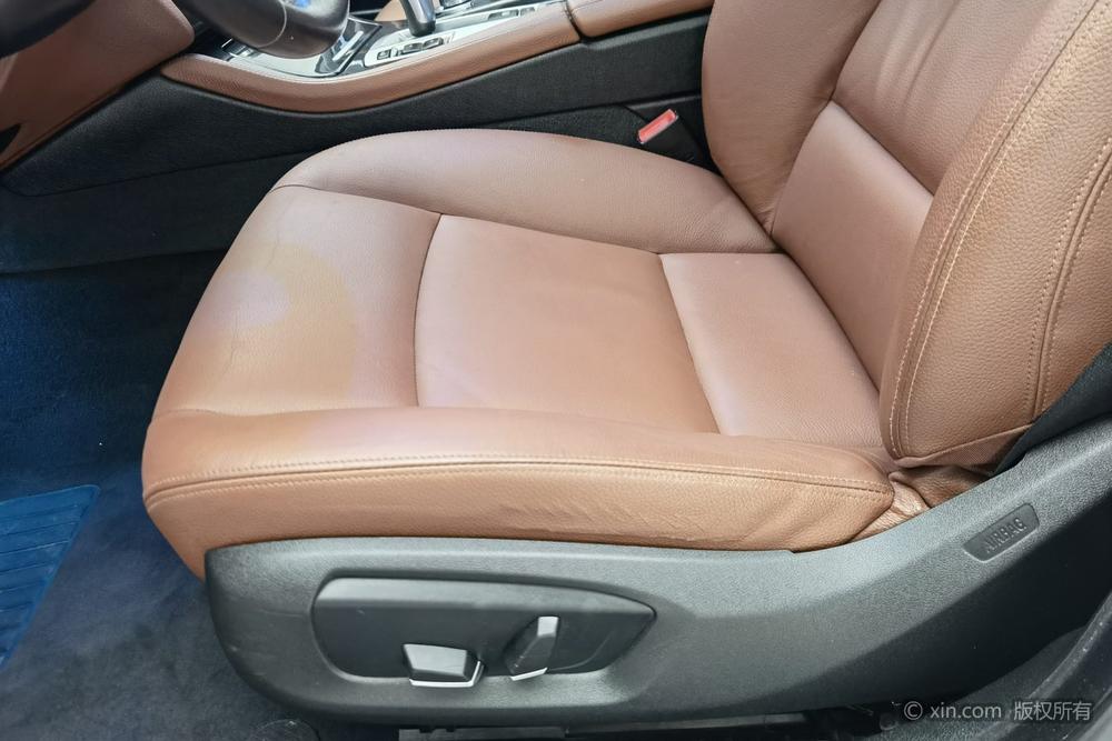 BMW BMW 5-Series