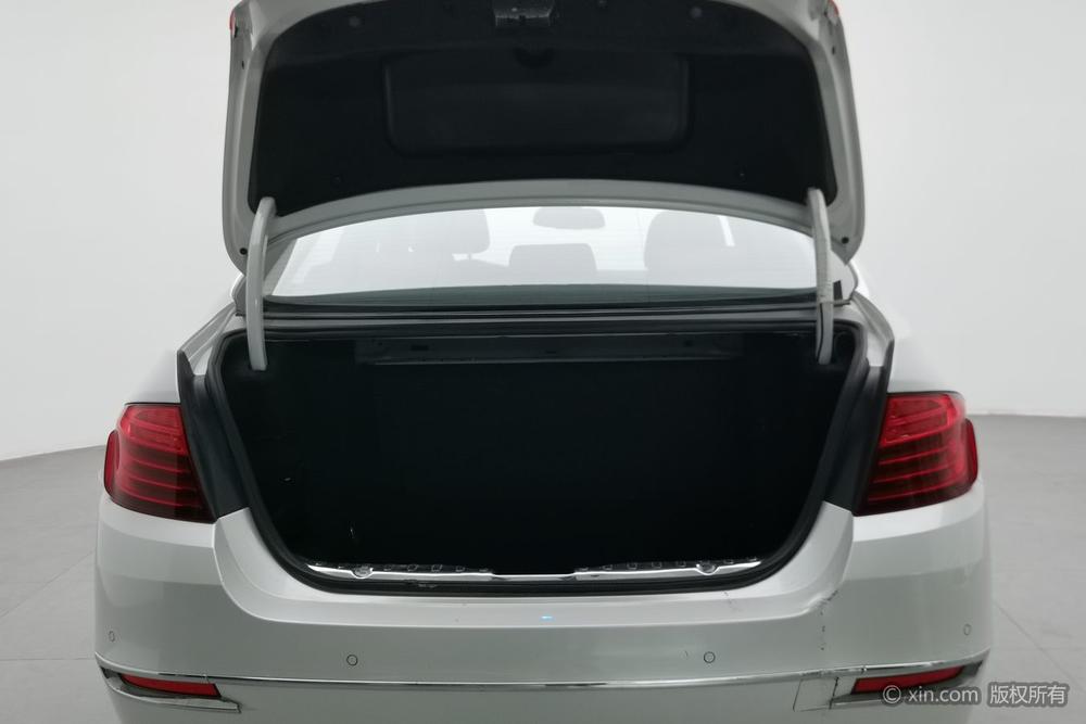 BMW BMW 5-Series