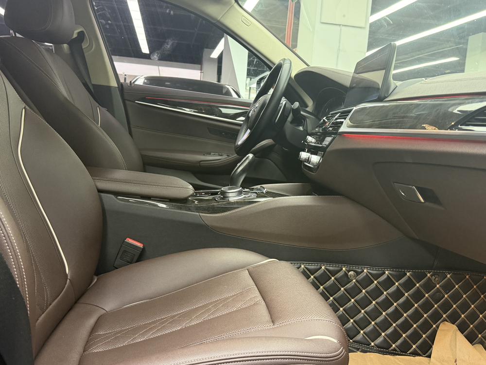BMW BMW 5-Series