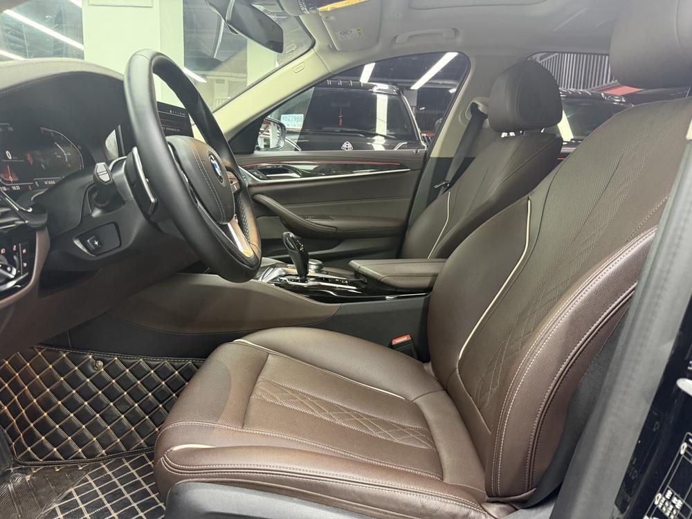 BMW BMW 5-Series