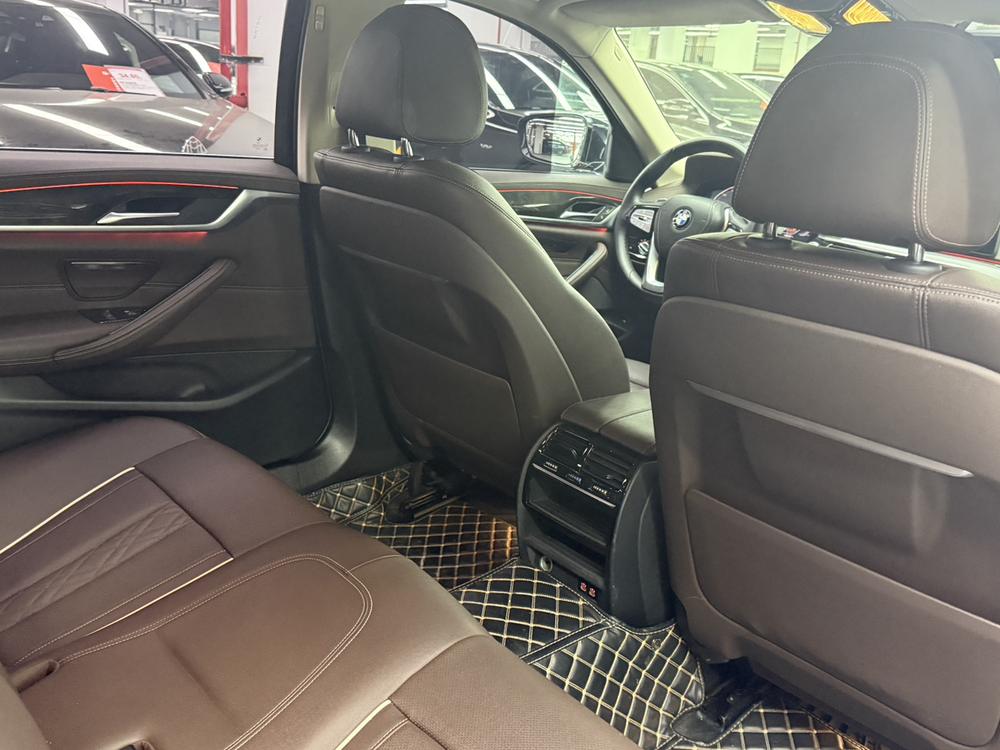 BMW BMW 5-Series