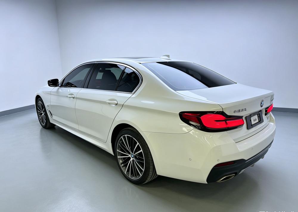 BMW BMW 5-Series