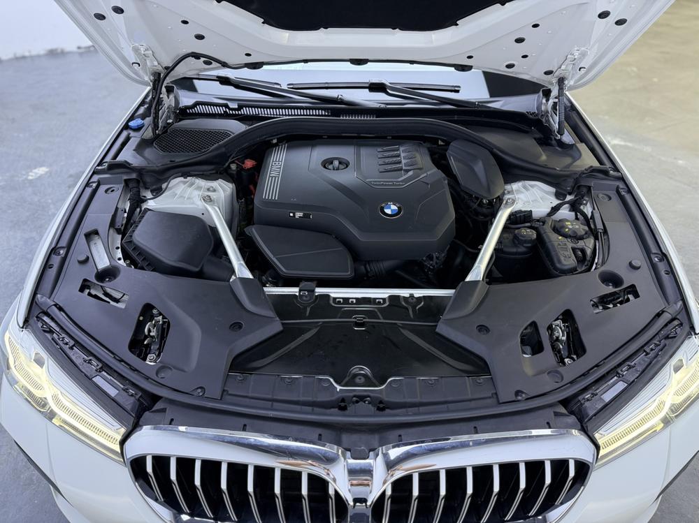 BMW BMW 5-Series