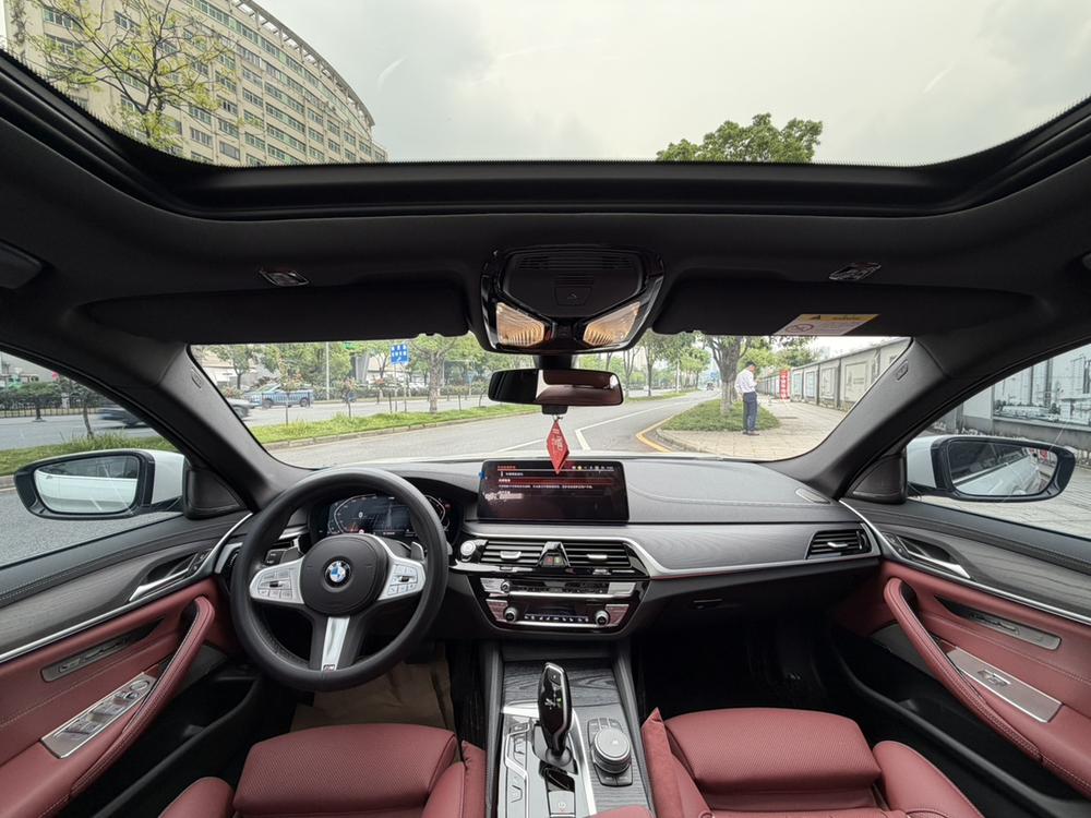 BMW BMW 5-Series
