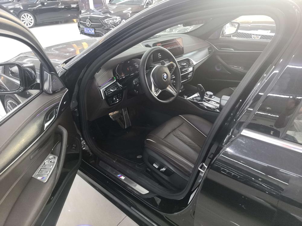 BMW BMW 5-Series