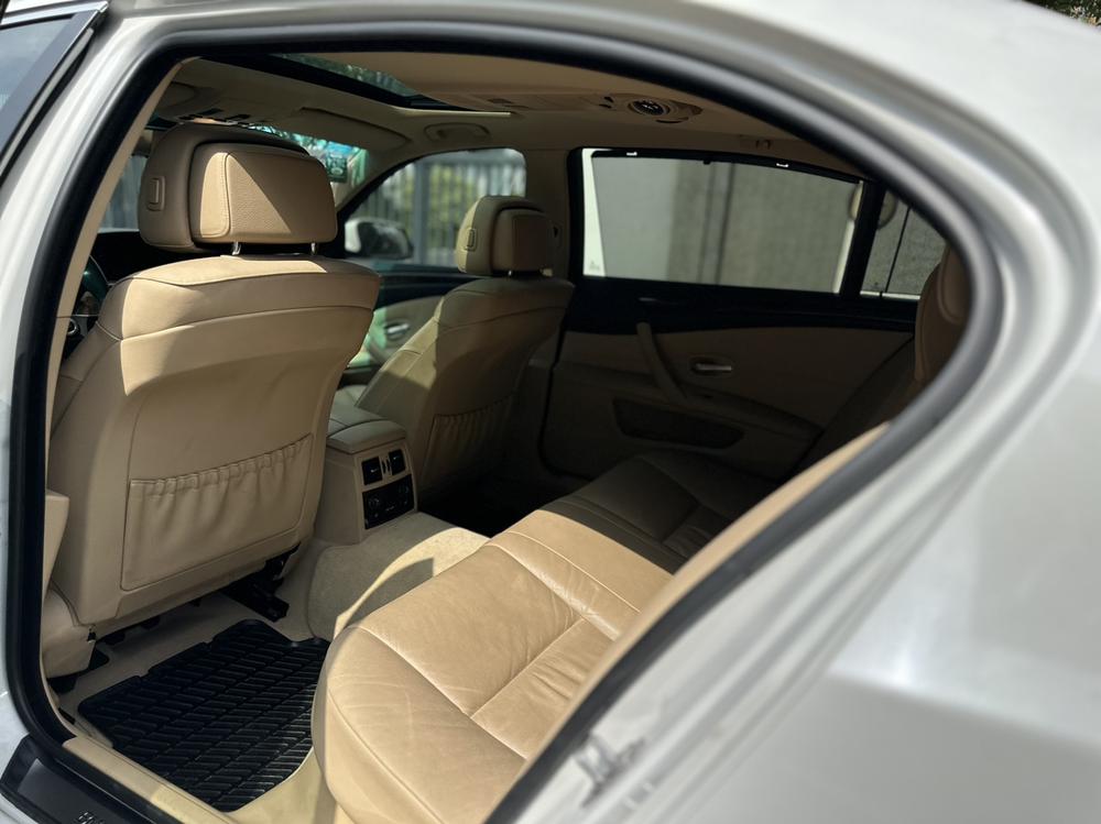 BMW BMW 5-Series