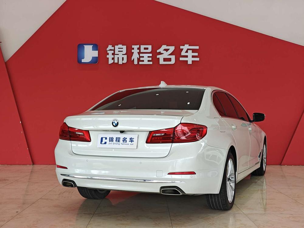 BMW BMW 5-Series