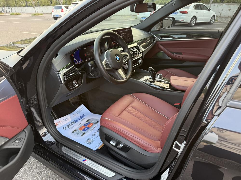 BMW BMW 5-Series