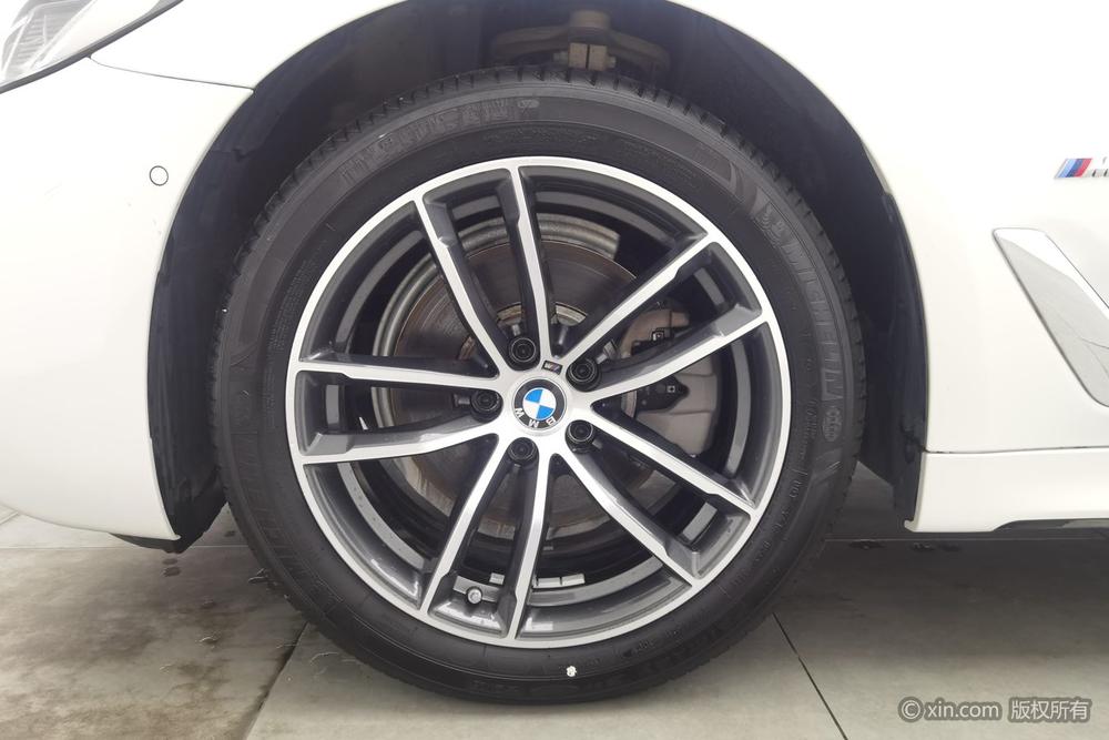 BMW BMW 5-Series