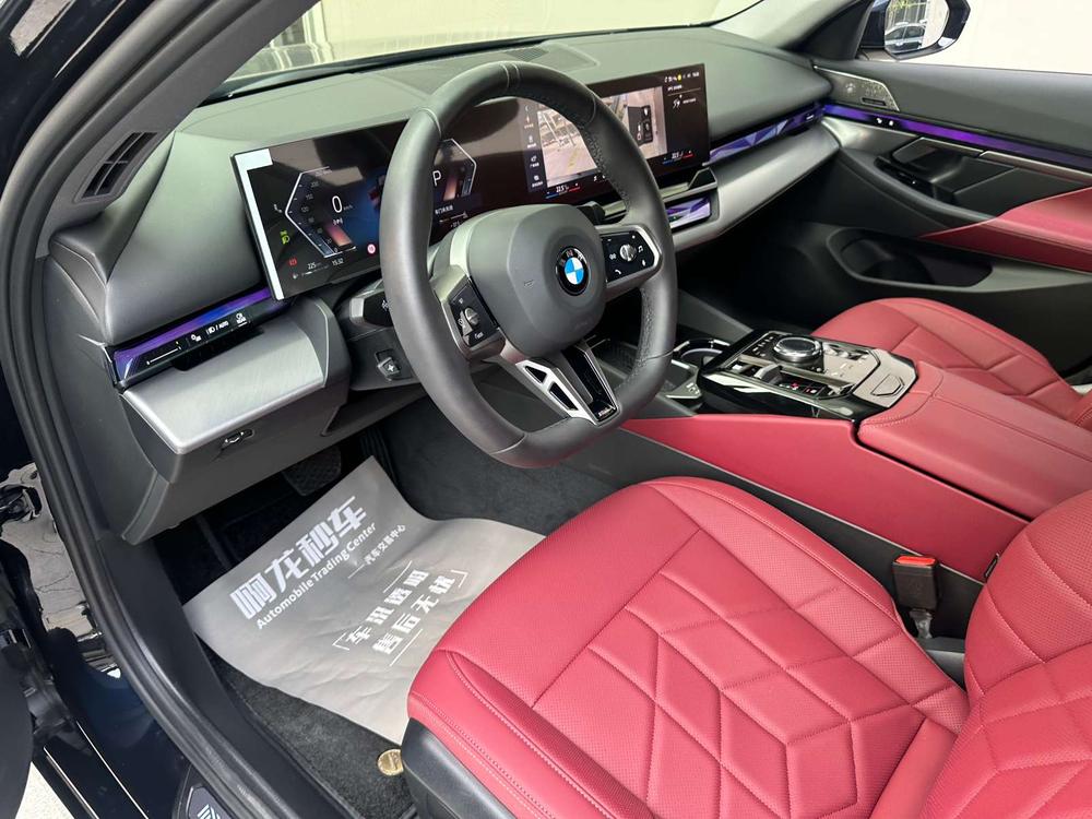 BMW BMW 5-Series