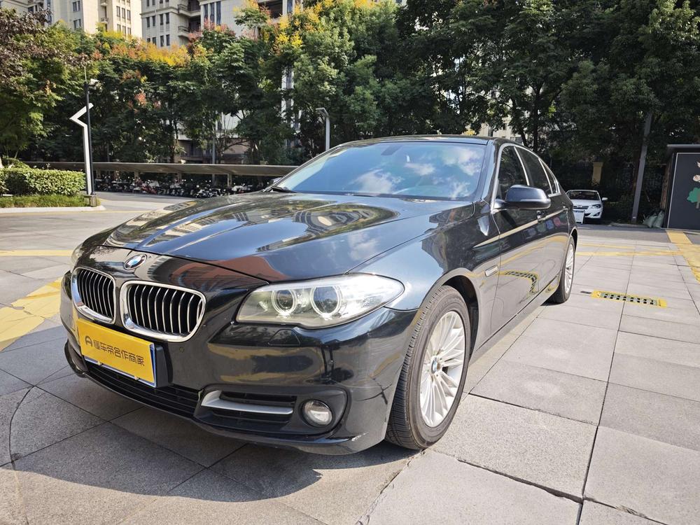 BMW BMW 5-Series