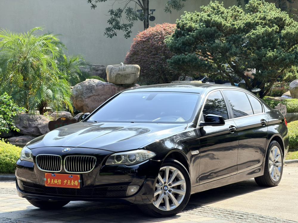 BMW BMW 5-Series