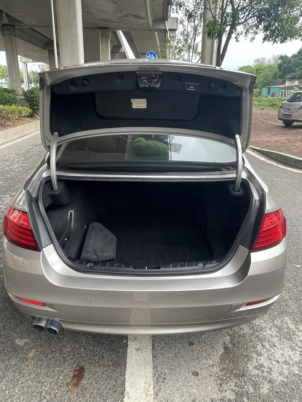 BMW BMW 5-Series