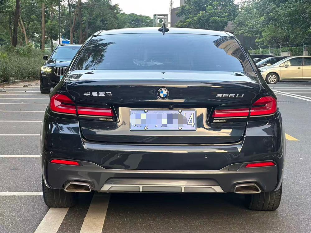 BMW BMW 5-Series