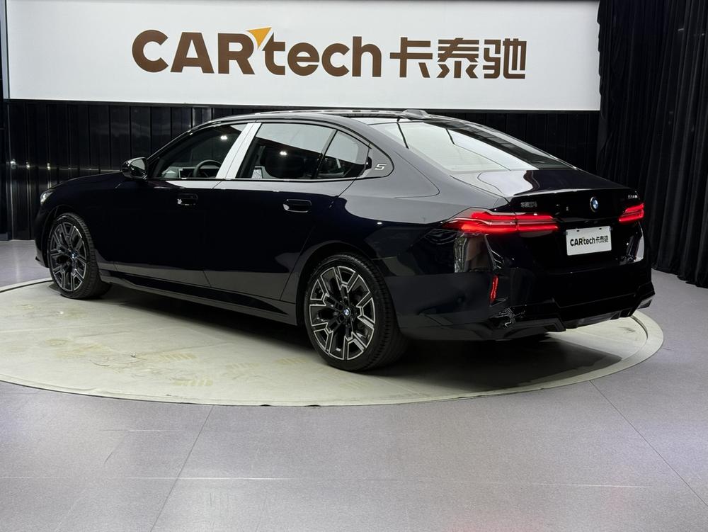 BMW BMW 5-Series