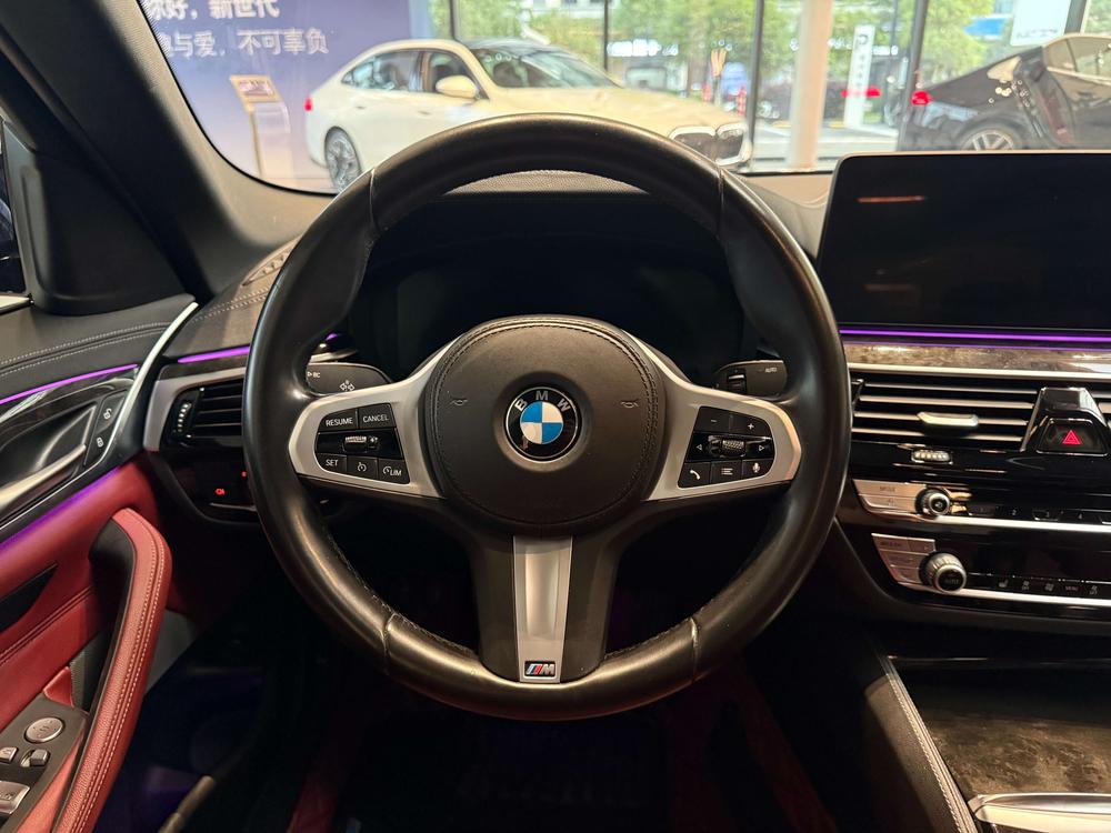 BMW BMW 5-Series