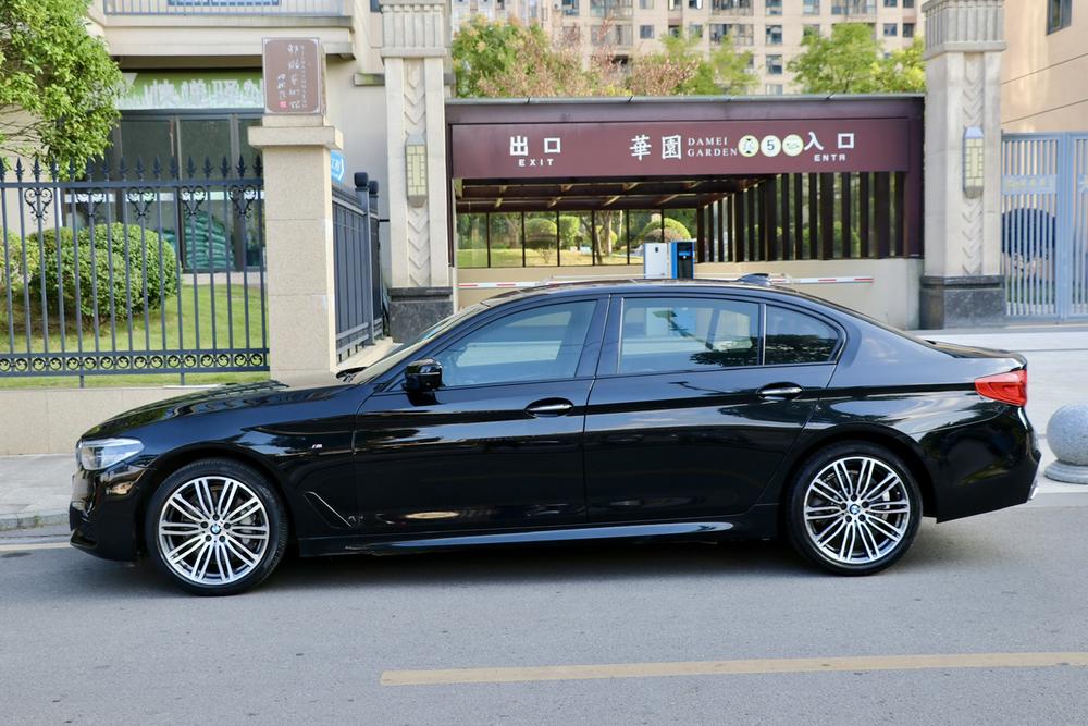 BMW BMW 5-Series