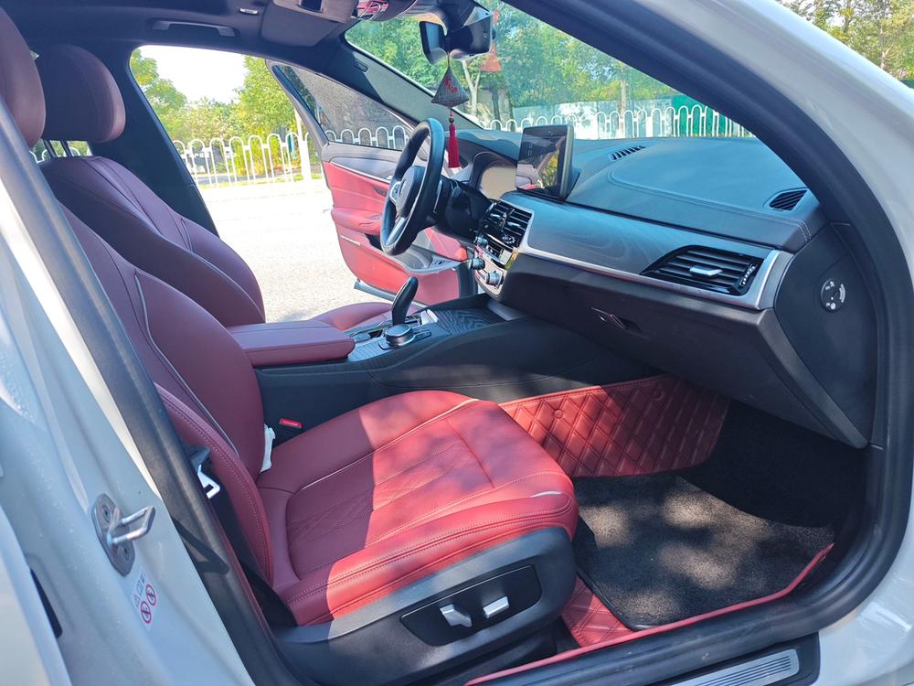 BMW BMW 5-Series