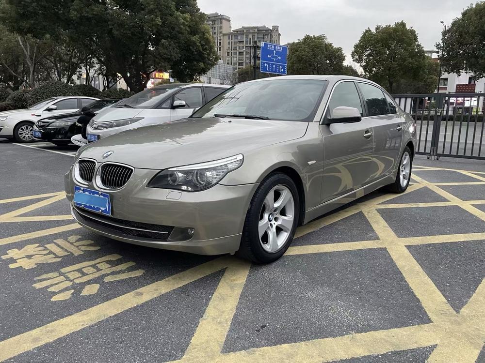 BMW BMW 5-Series