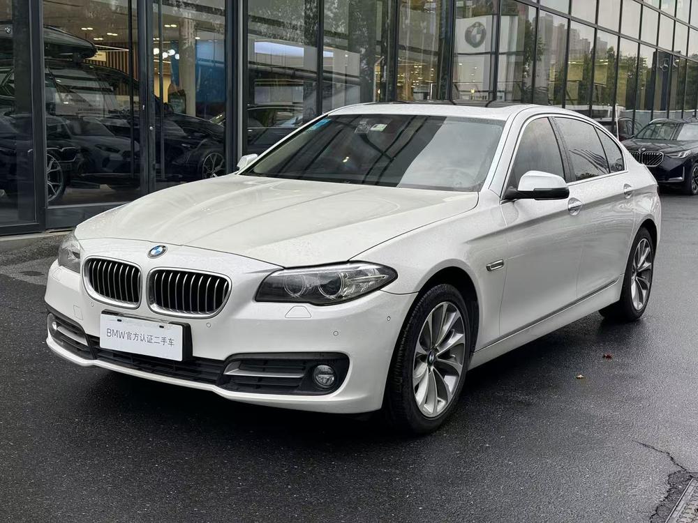 BMW BMW 5-Series