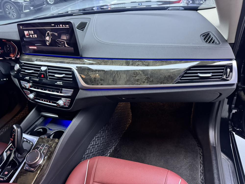 BMW BMW 5-Series