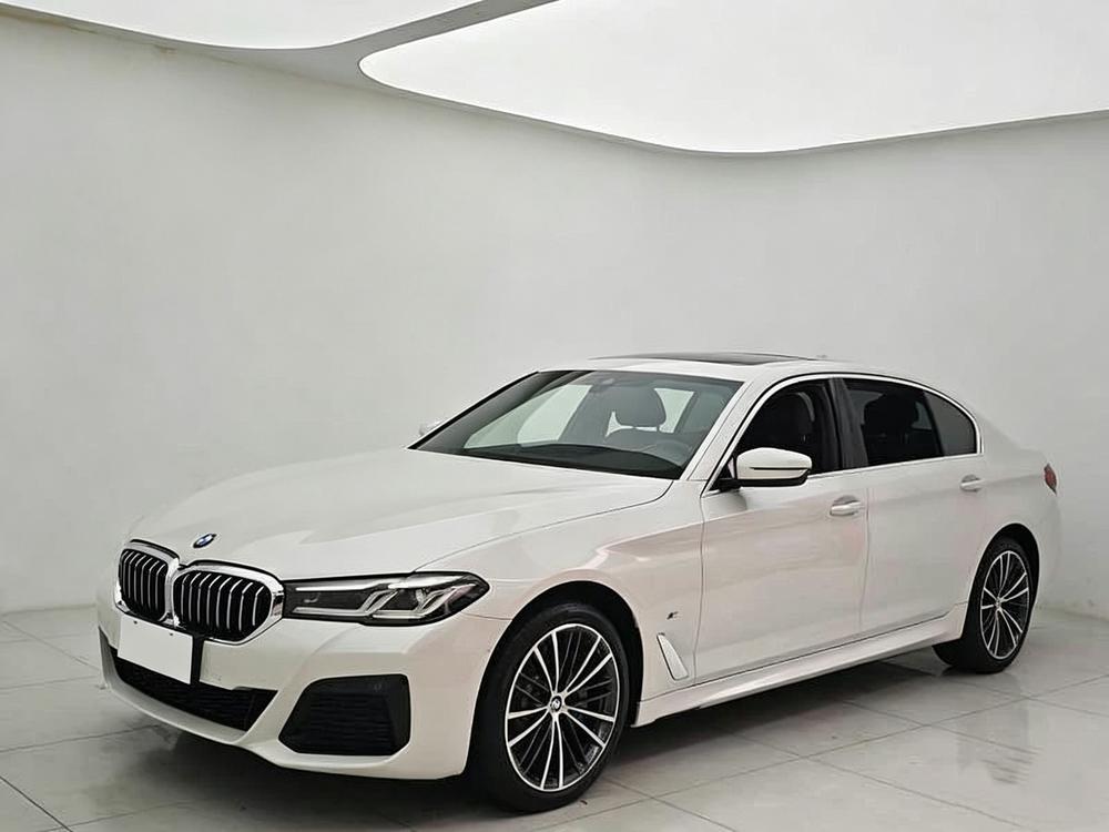 BMW BMW 5-Series
