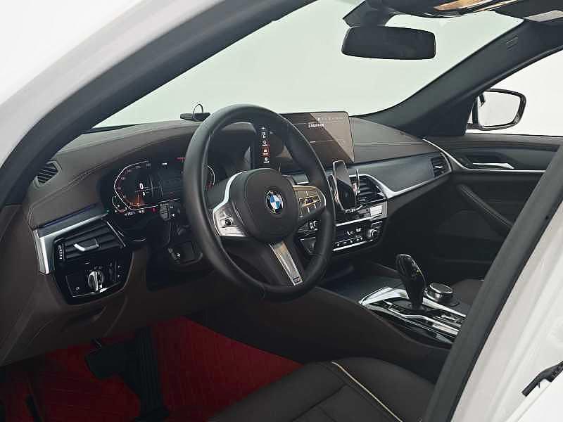 BMW BMW 5-Series