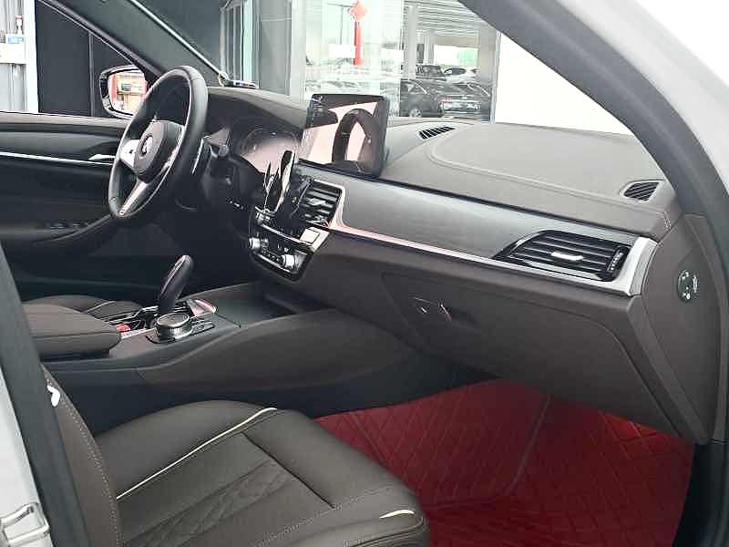 BMW BMW 5-Series