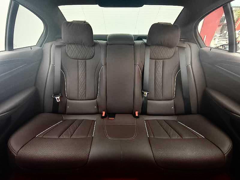 BMW BMW 5-Series