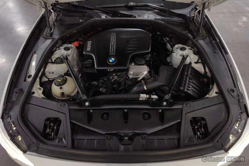 BMW BMW 5-Series