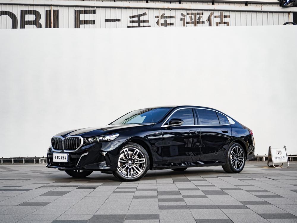 BMW BMW 5-Series
