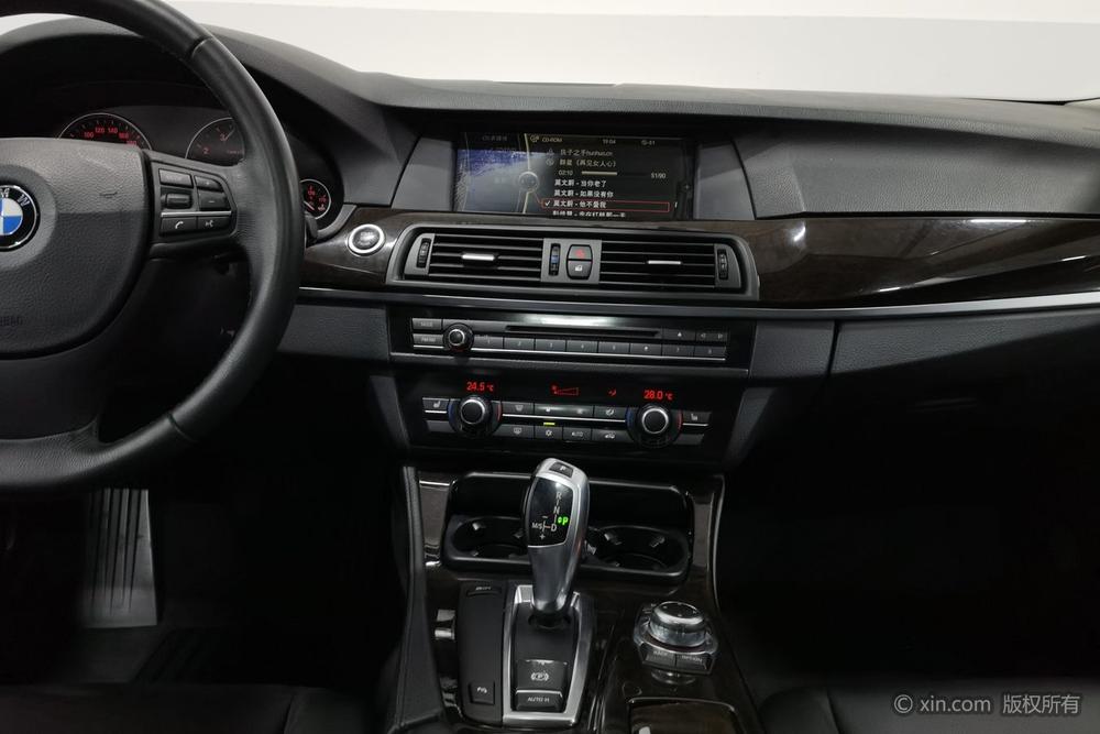 BMW BMW 5-Series