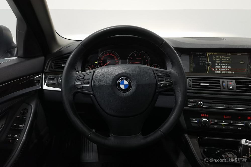 BMW BMW 5-Series