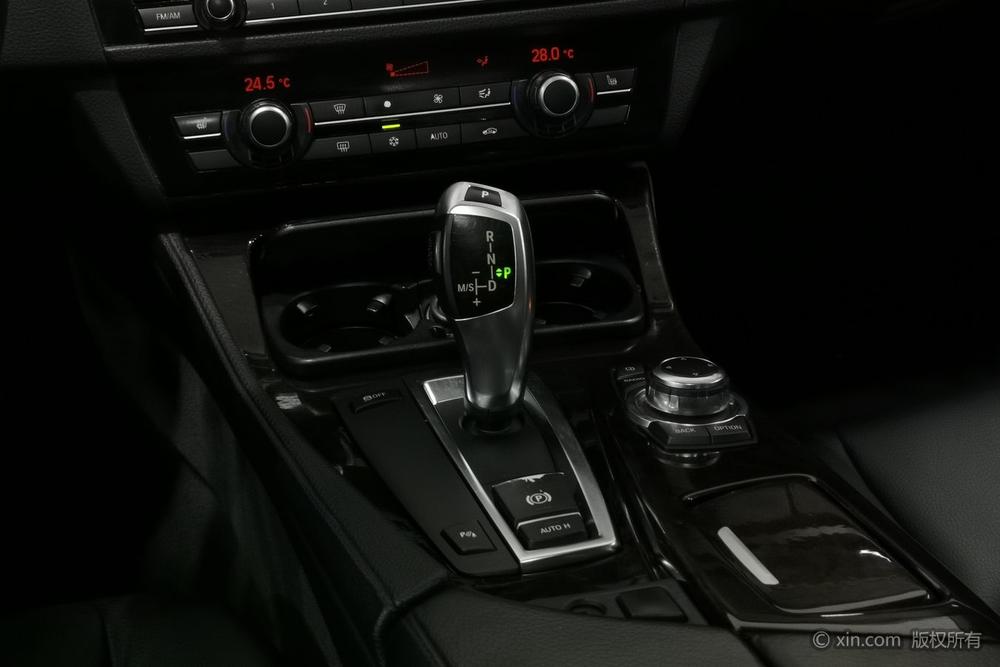 BMW BMW 5-Series