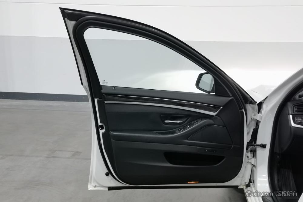 BMW BMW 5-Series