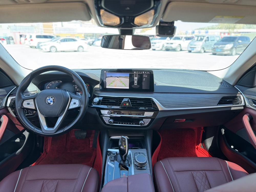 BMW BMW 5-Series