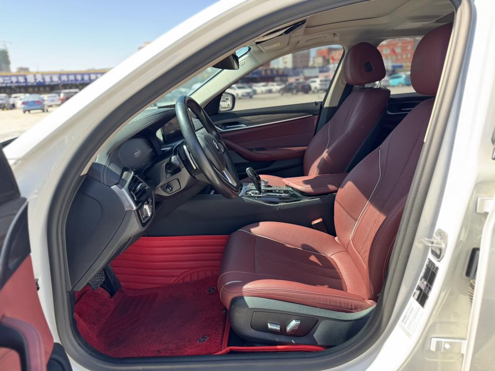 BMW BMW 5-Series