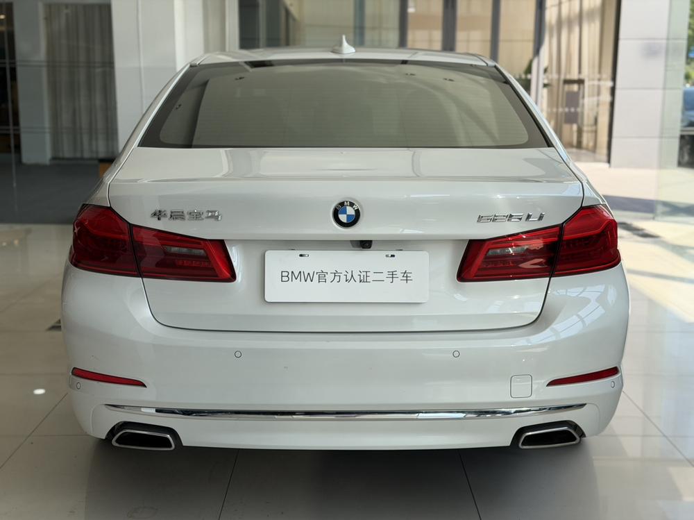 BMW BMW 5-Series