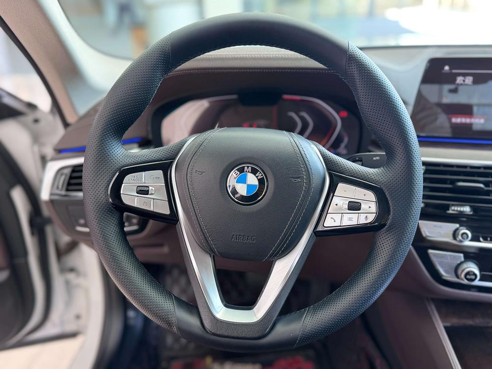 BMW BMW 5-Series