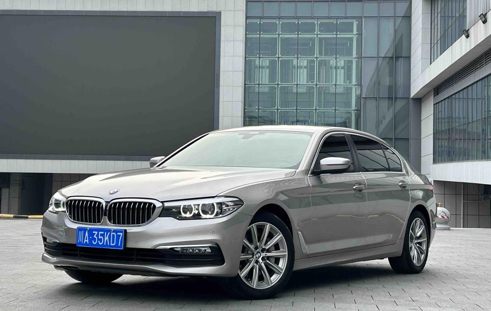 BMW BMW 5-Series