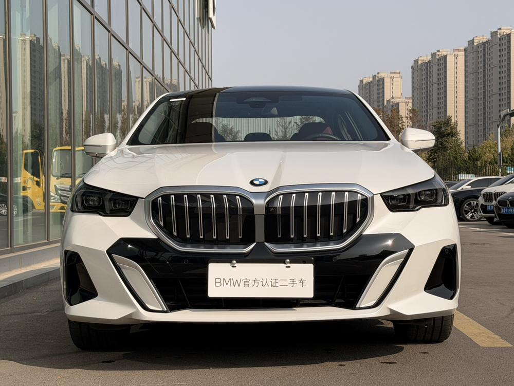 BMW BMW 5-Series