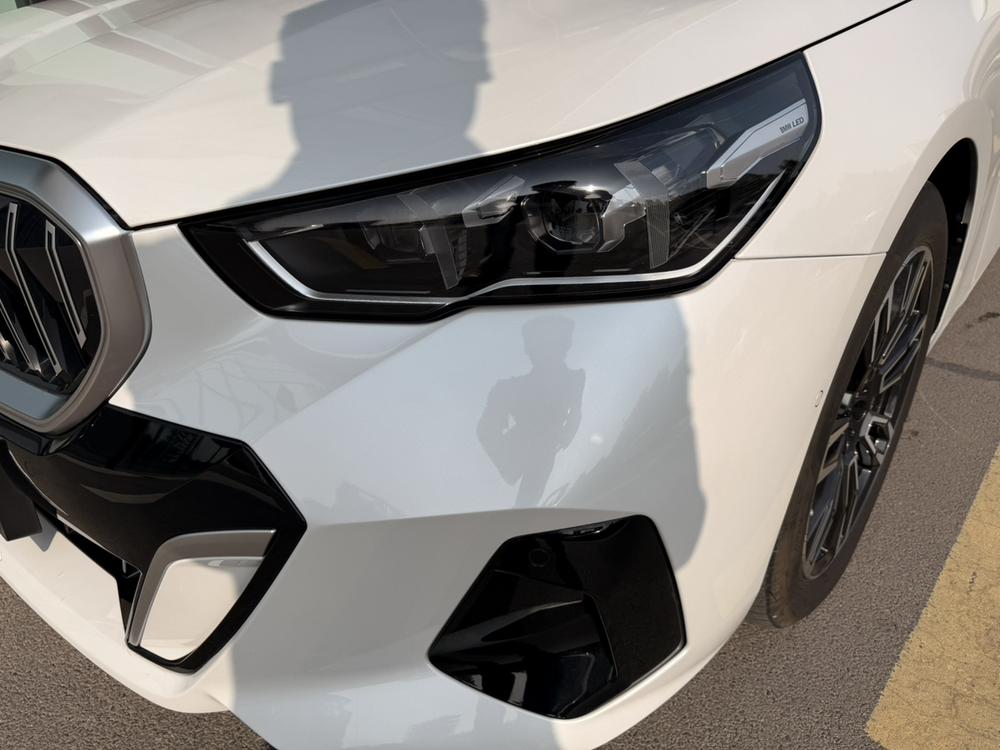 BMW BMW 5-Series