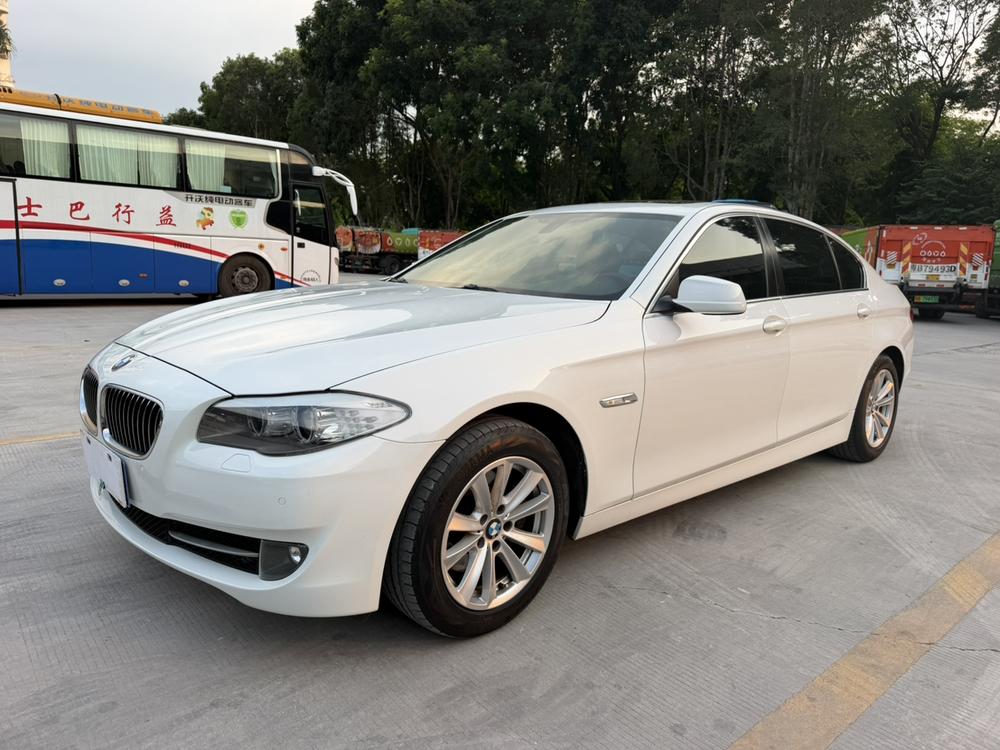 BMW BMW 5-Series