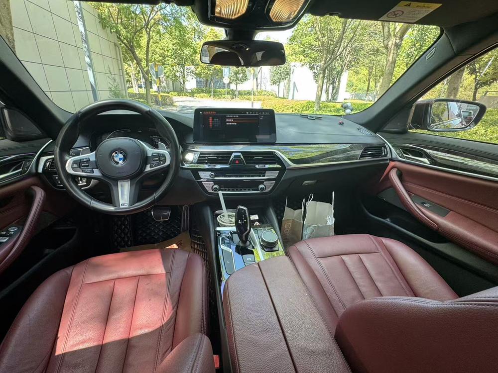 BMW BMW 5-Series