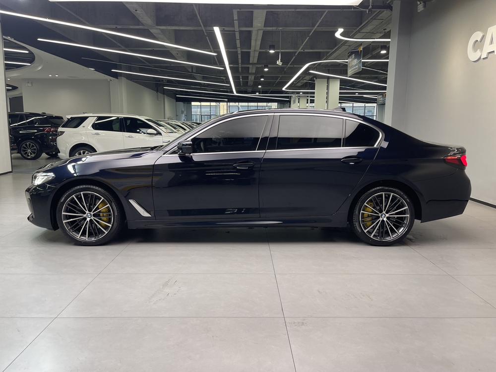 BMW BMW 5-Series