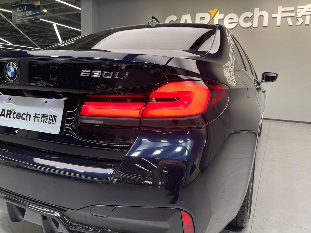 BMW BMW 5-Series
