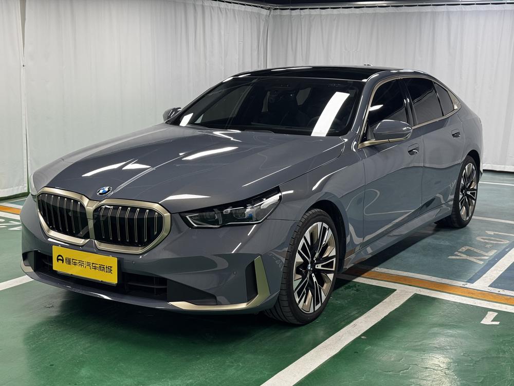 BMW BMW 5-Series