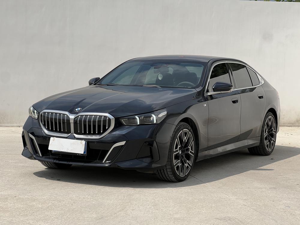 BMW BMW 5-Series