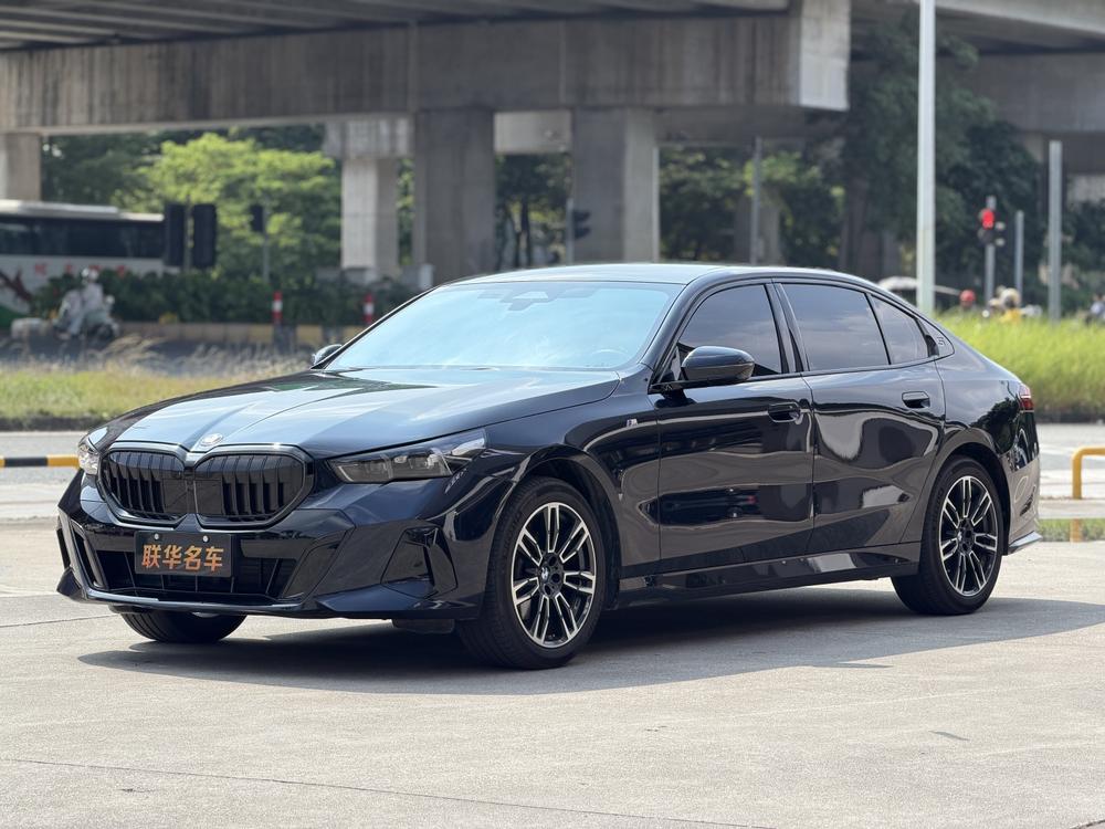 BMW BMW 5-Series